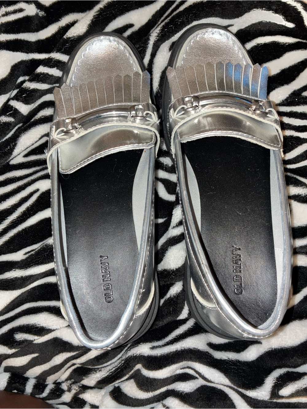 Old Navy Metallic Silver Fringe Tassel Loafers